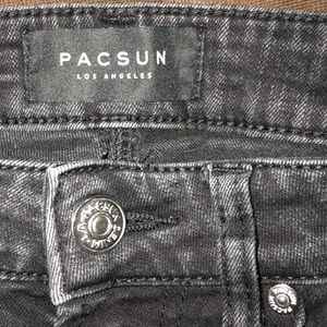 Black 30X32 “SKINNIEST” fit PACSUN denim jeans.